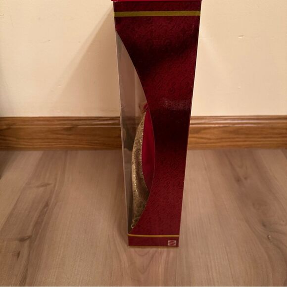 NEW 2000 Barbie Holiday Angel Collector Edition Second in Series Mattel 29769 - Picture 5 of 11